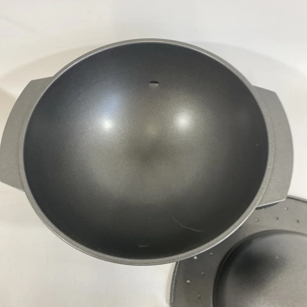 Betty Crocker BAKE N FILL‎ 2 Pieces Domed Cake Baking Pans Retro